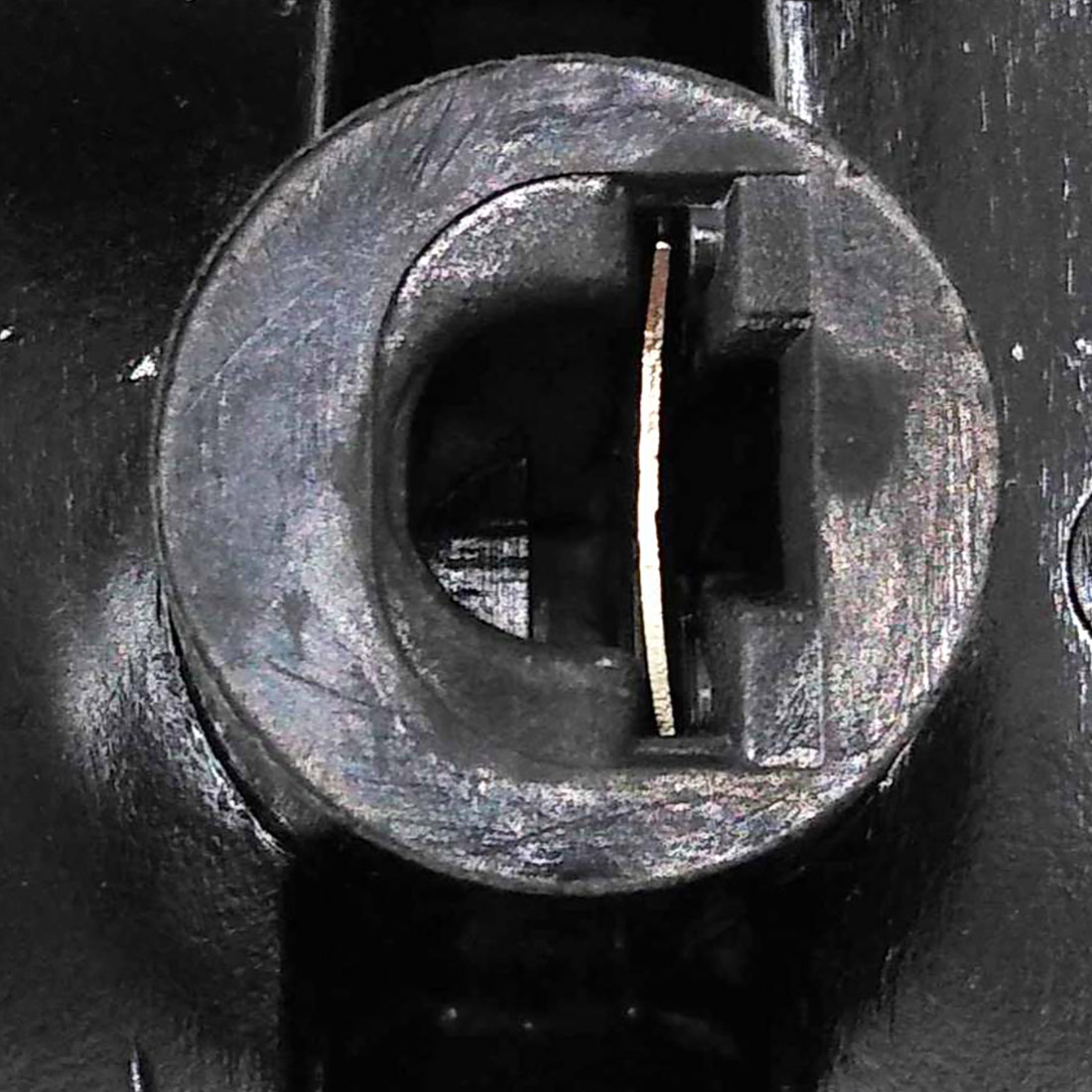 M2545-1.jpg MANOPOLA X IGNIS/WHIRLPOOL NERA D.6 G+1 - M2545 - immagine 1